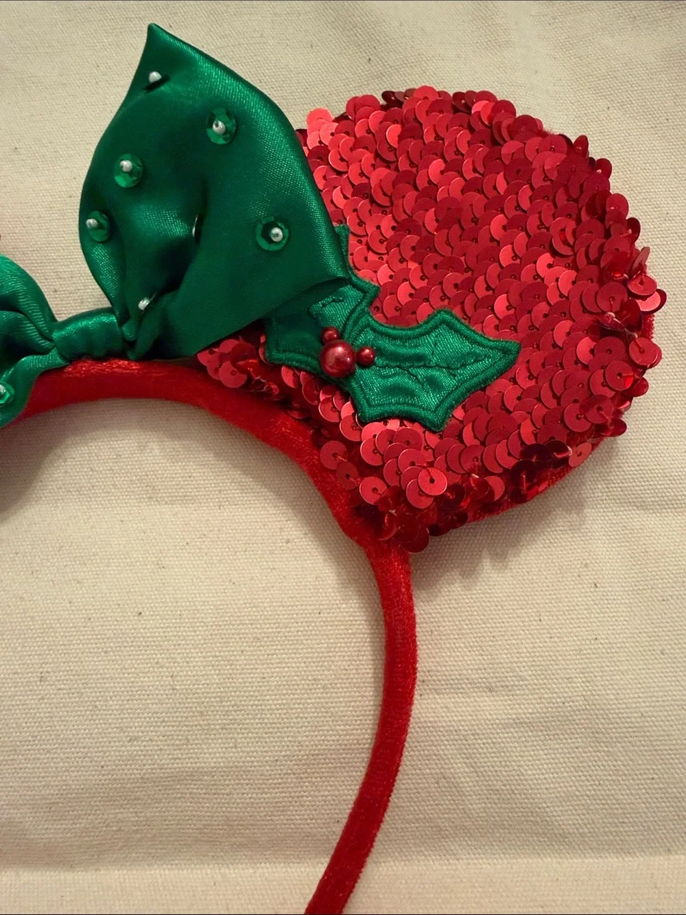 Walt Disney World Parks Holiday Sequin Mouse Ears Headband Green Bow Holly Red